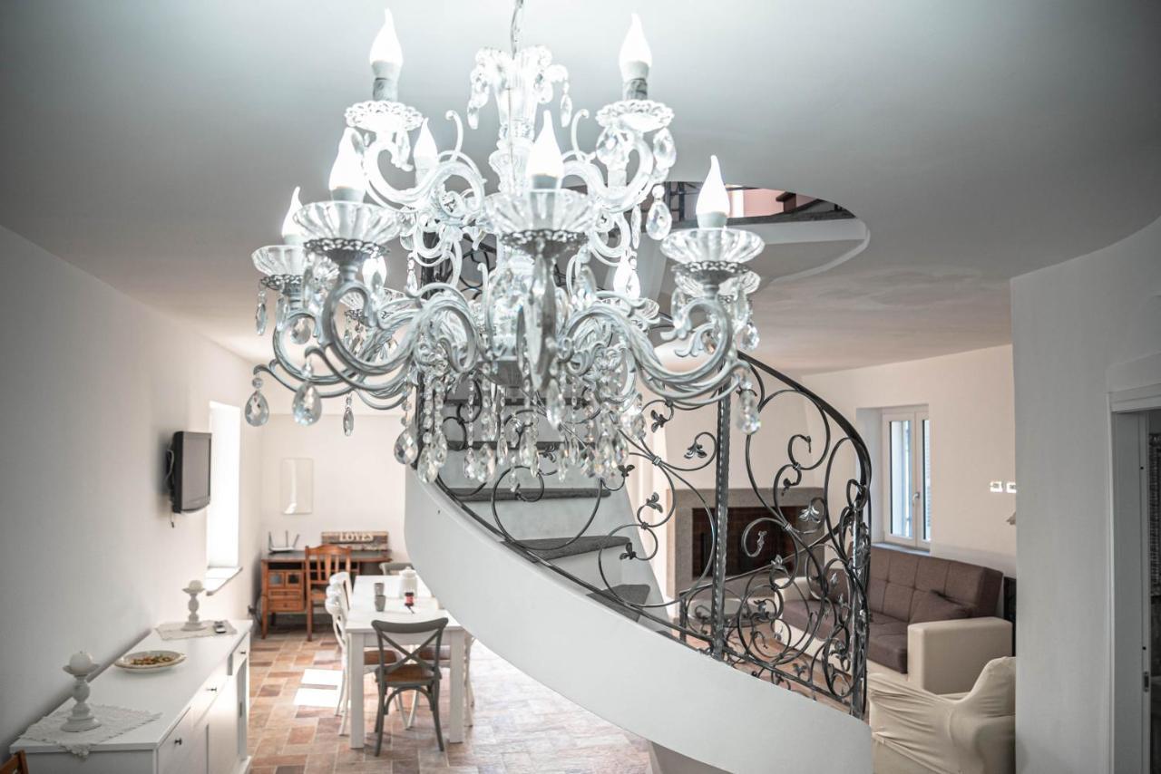 Luxury Villa Arianna Tarano Exterior foto