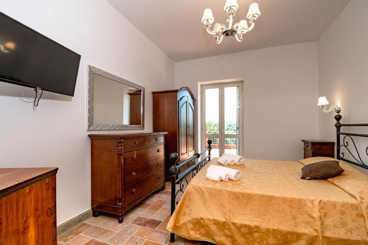 Luxury Villa Arianna Tarano Exterior foto