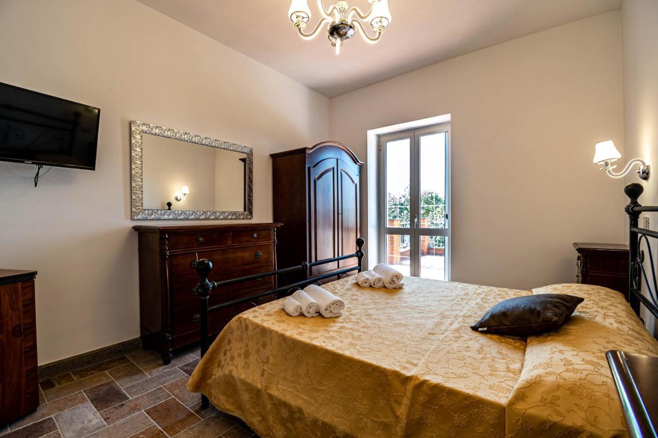 Luxury Villa Arianna Tarano Exterior foto